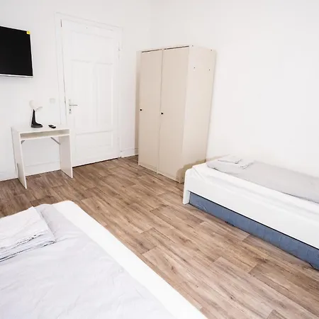 Bege Stillspace Apartman *